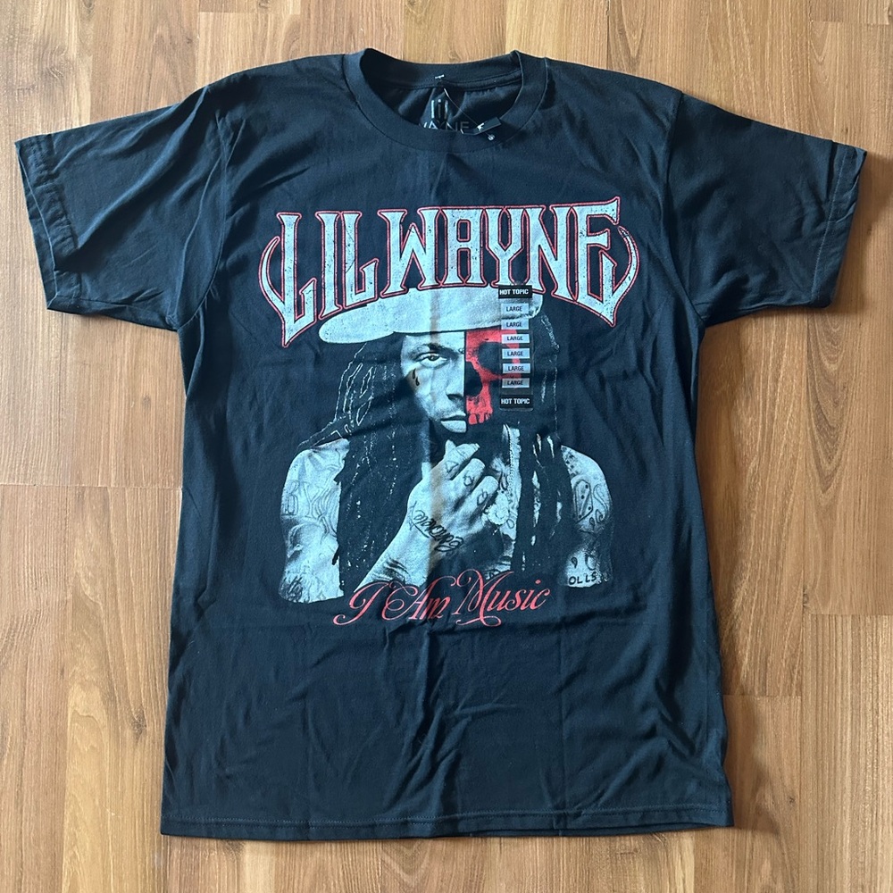 🆕 NWT Lil Wayne I Am Music 🎶 T-Shirt size Large Hot Topic - Picture 2 of 6